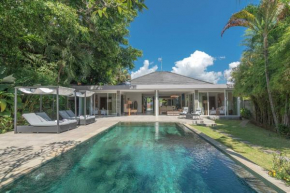 Villa Lou - Luxury Villa By The Beach
